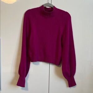 BCBGMAXAZRIA NWOT Wool Blend Magenta Purple Mock Neck Sweater Cropped, Size M